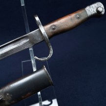 British 1907 Pattern Bayonet with Early Hooked Quillon, Dated 1909 by Sanderson 06